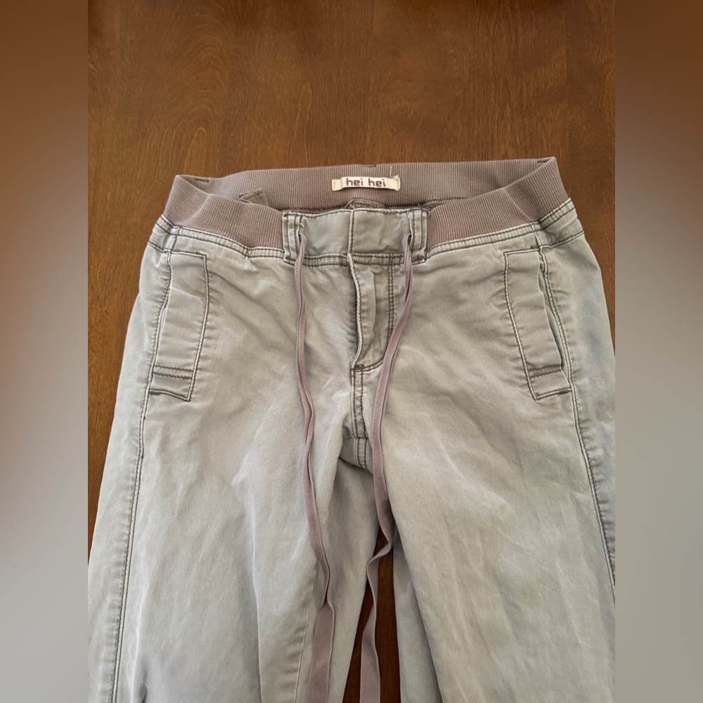 SOLD- Anthropologie Hei Hei comfy pants